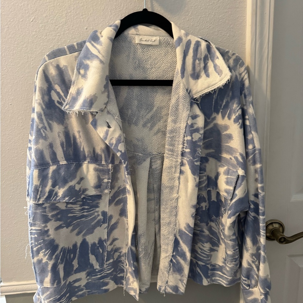 BUCKETLIST White and Blue Women's Jean Jacket